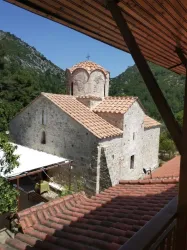 ΙΕΡΑ ΜΟΝΗ ΙΕΡΆ ΜΟΝΉ ΠΑΝΑΓΊΑΣ ΠΕΡΙΒΛΈΠΤΟΥ - Πολιτικά